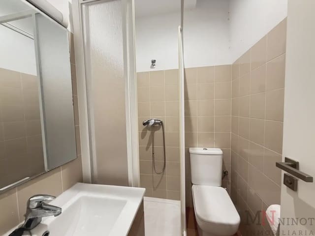 4 quarto Casa em Banda para venda em Centro, Castelló de la Plana - 210 000 € (Ref: 10081676)