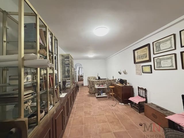 4 quarto Casa em Banda para venda em Centro, Castelló de la Plana - 210 000 € (Ref: 10081676)