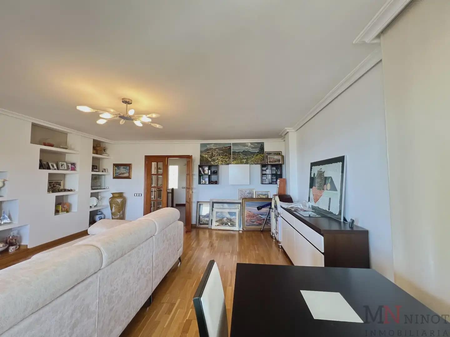 4 slaapkamer Halfvrijstaande villa te koop in Oropesa  - € 650.000 (Ref: 10081677)