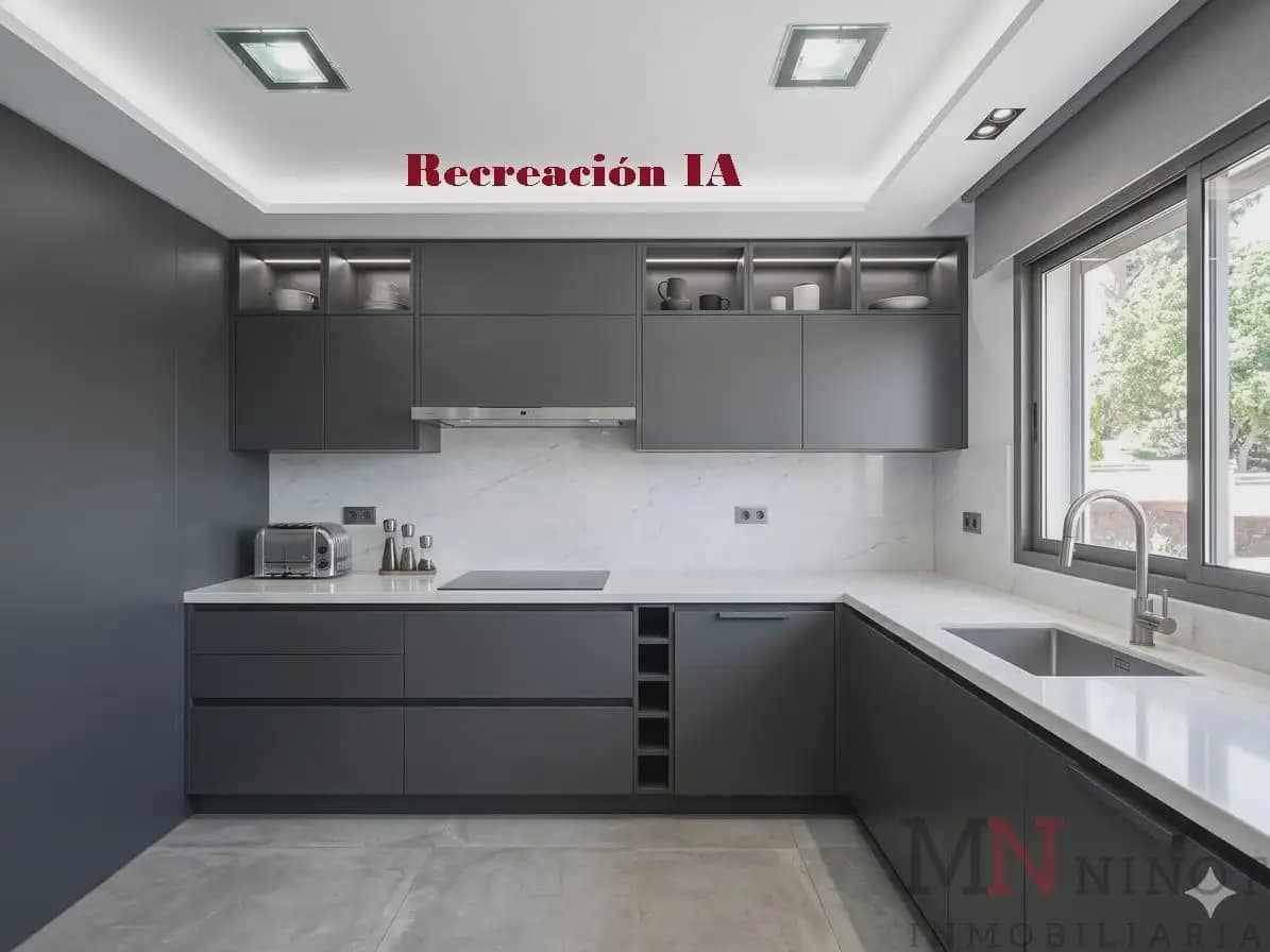 4 slaapkamer Halfvrijstaande villa te koop in Oropesa  - € 650.000 (Ref: 10081677)
