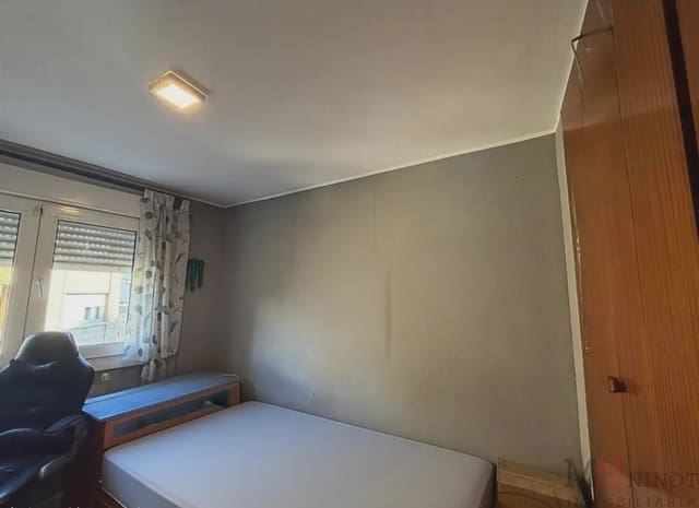 3 soveværelse Lejlighed til salg i Sur, Castelló de la Plana - € 200.000 (Ref: 10081683)