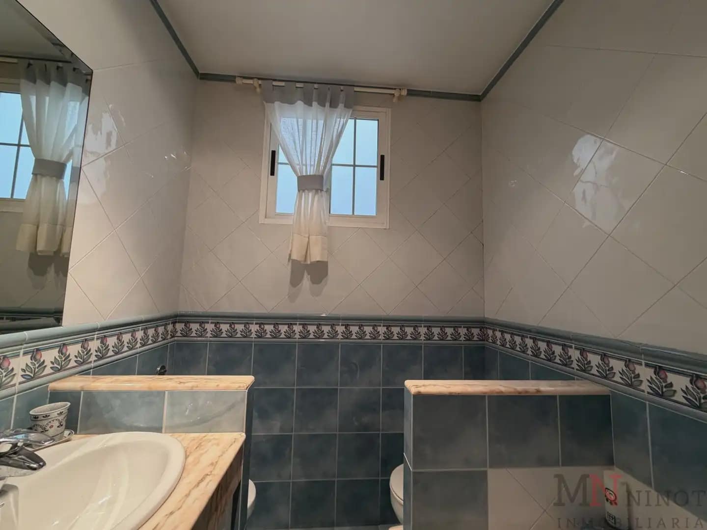 Appartement de 4 chambres à louer à Castello de la Plana - 1 300 € (Ref: 10081684)