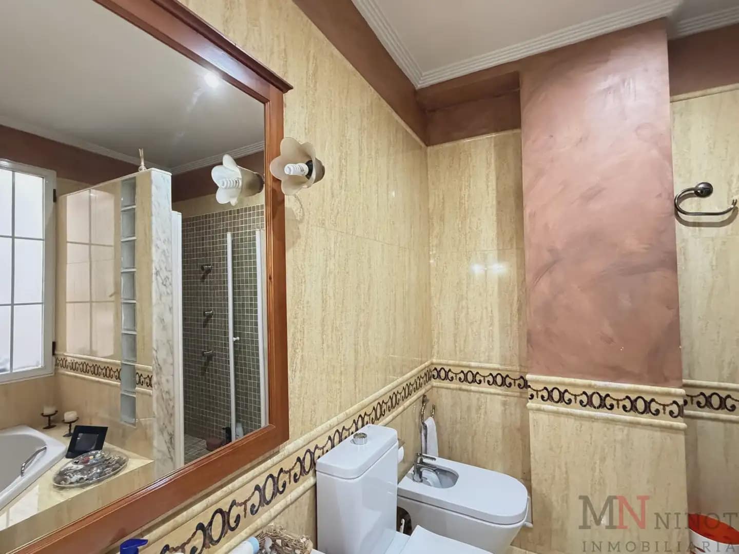 Appartement de 4 chambres à louer à Castello de la Plana - 1 300 € (Ref: 10081684)