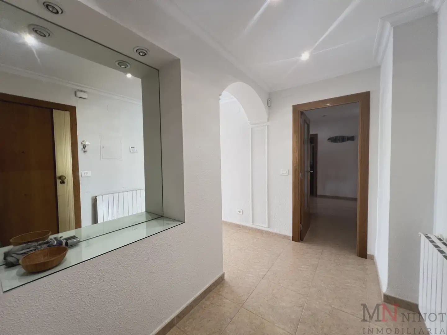 Appartement de 3 chambres à louer à Castello de la Plana - 1 000 € (Ref: 10081686)
