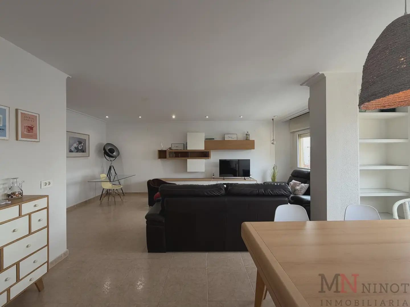 Appartement de 3 chambres à louer à Castello de la Plana - 1 000 € (Ref: 10081686)