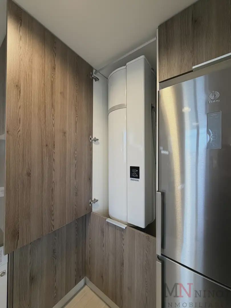 3 soveværelse Lejlighed til leje i Castello de la Plana med swimmingpool garage - € 1.000 (Ref: 10102809)
