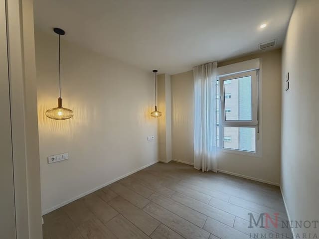 3 soveværelse Lejlighed til leje i Este, Castelló de la Plana med swimmingpool garage - € 1.000 (Ref: 10102809)