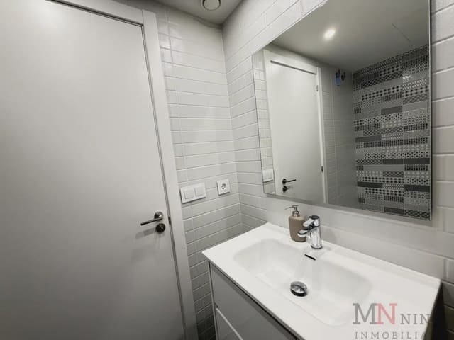 3 soveværelse Lejlighed til leje i Este, Castelló de la Plana med swimmingpool garage - € 1.000 (Ref: 10102809)
