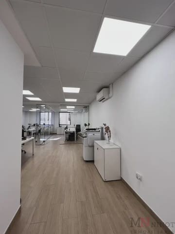 Kantoor te huur in Centro, Castelló de la Plana - € 350 (Ref: 10117424)