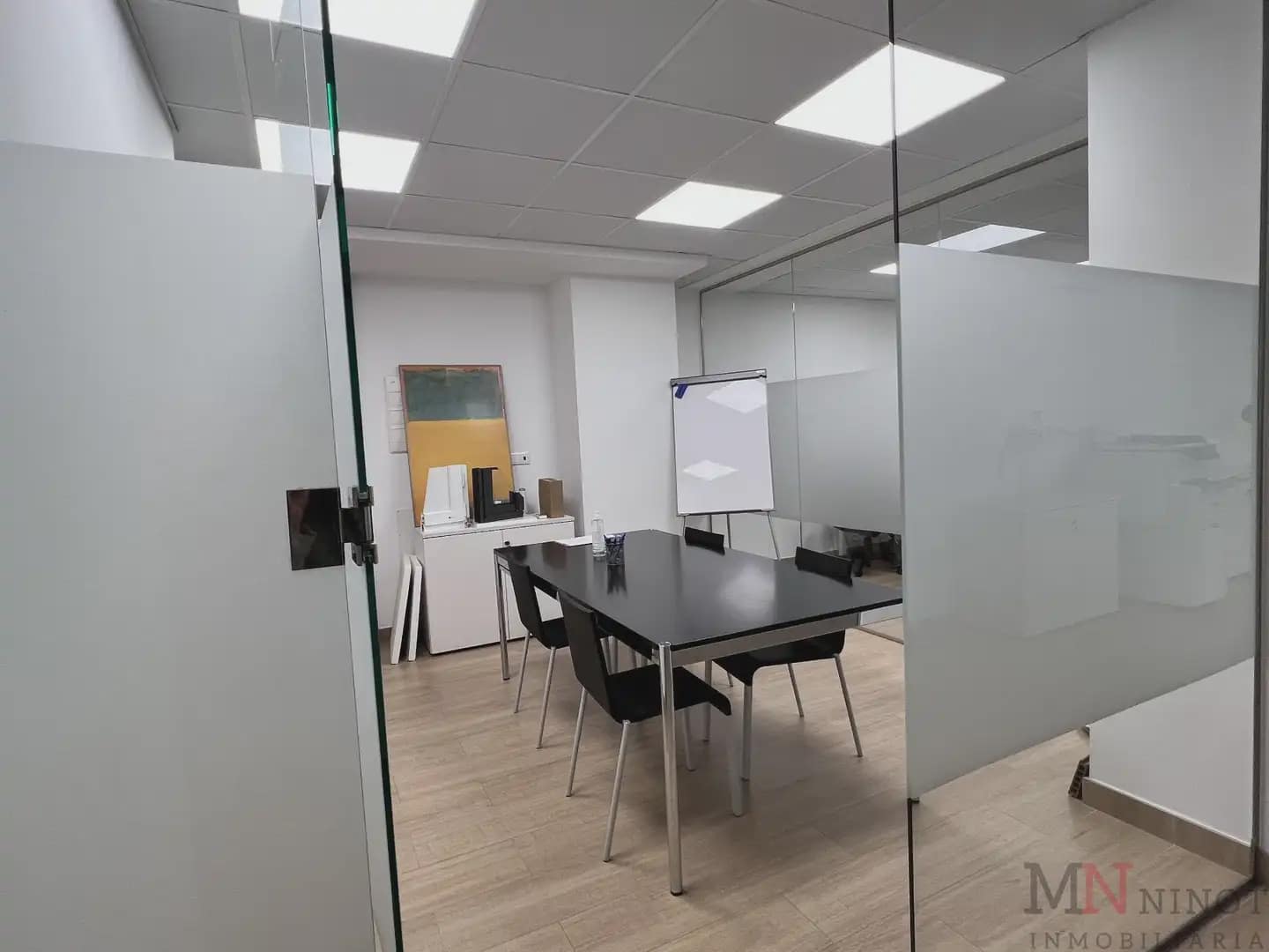 Office for rent in Castello de la Plana - € 350 (Ref: 10117424)