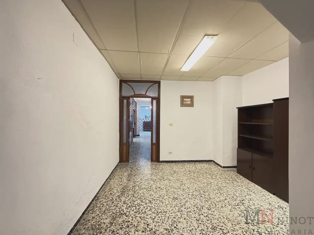 Kaupallinen vuokrattavana paikassa Almassora / Almazora - 650 € (Ref: 10150536)