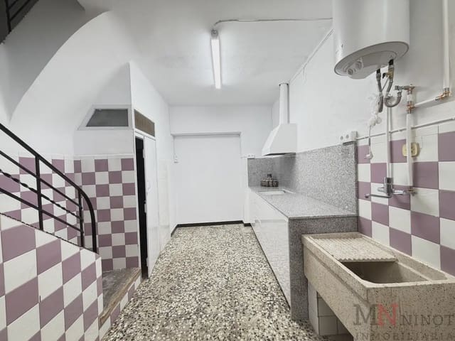Kaupallinen vuokrattavana paikassa Almassora / Almazora - 650 € (Ref: 10150536)