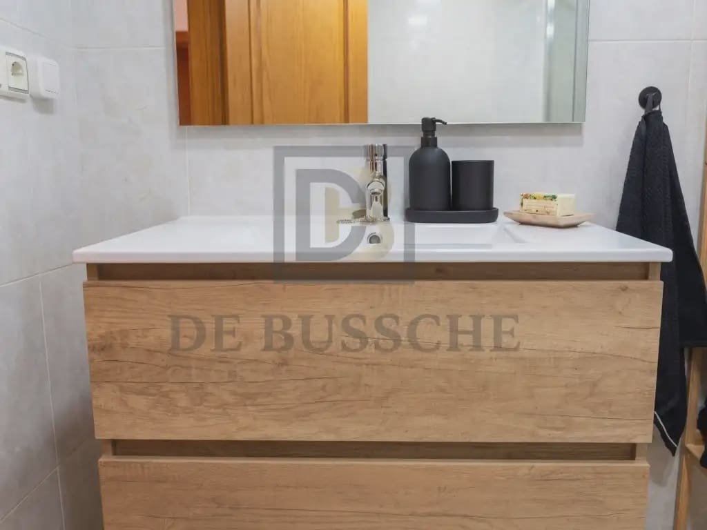 3 sypialnia Mieszkanie do wynajęcia w Torrevieja z basenem - 950 € (Ref: 10081696)