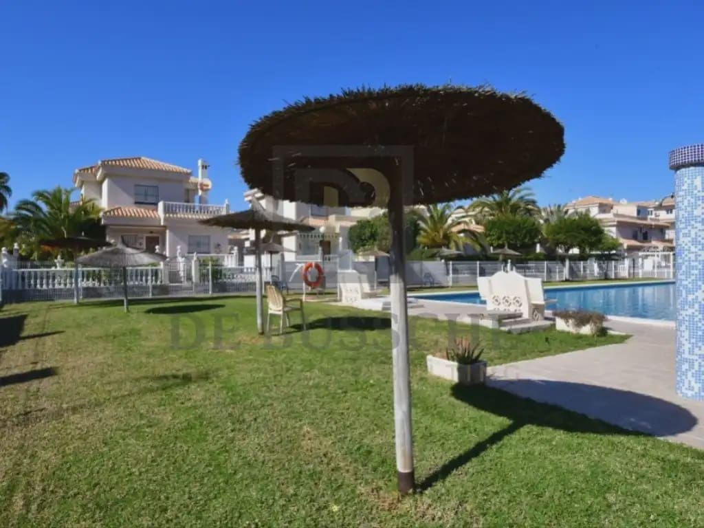 2 Zimmer Apartment zu verkaufen in Orihuela mit Pool - 185.000 € (Ref: 10081708)