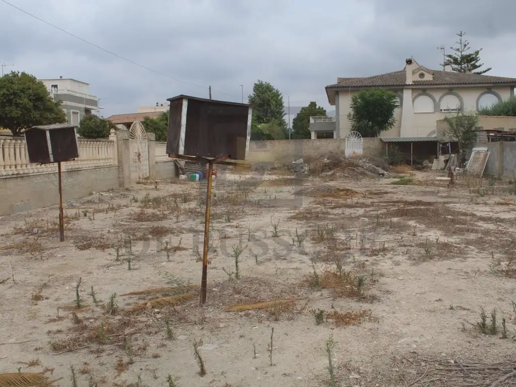 Terreno para Construção para venda em Jacarilla - 320 000 € (Ref: 10081711)