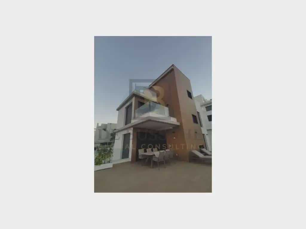 Chalet de 6 habitaciones en Orihuela en venta con piscina garaje - 1.780.000 € (Ref: 10081713)