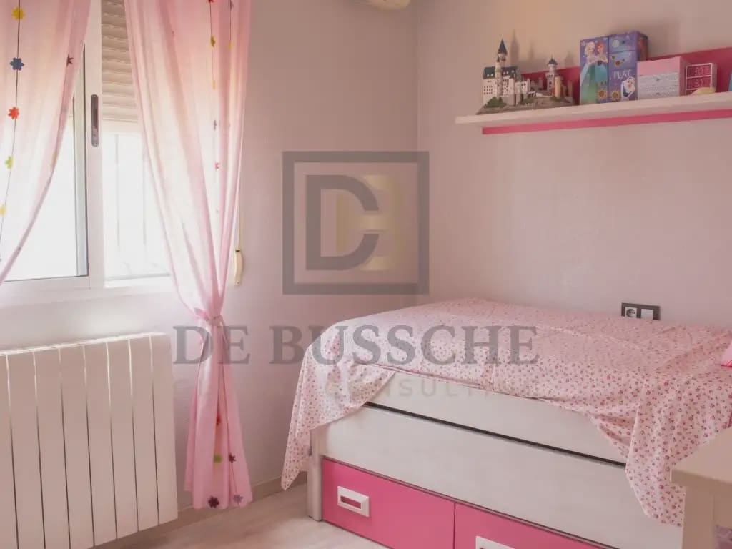 6 soverom Rekkehus til salgs i Orihuela med svømmebasseng garasje - € 280 000 (Ref: 10081714)