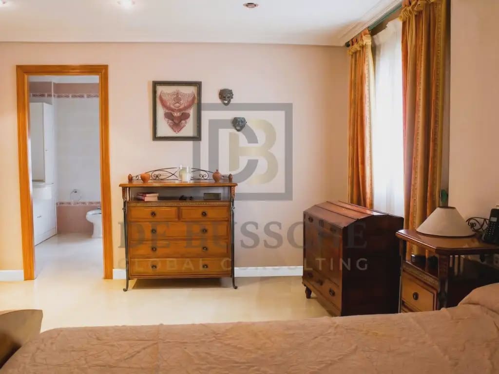 5 soverom Kjedet enebolig til salgs i Orihuela med garasje - € 450 000 (Ref: 10081720)