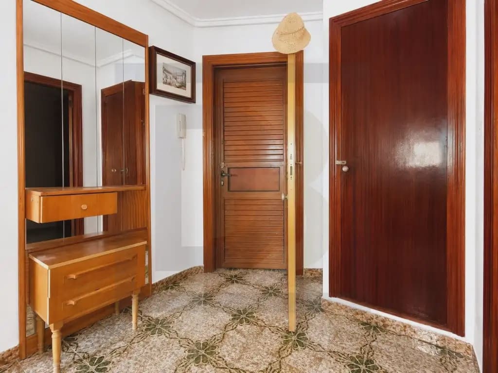 1 soverom Leilighet til salgs i Torrevieja med svømmebasseng garasje - € 170 000 (Ref: 10081721)