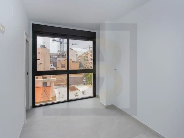 2 quarto Apartamento para venda em Las Piscinas Naturales, Torrevieja - 265 000 € (Ref: 10081729)
