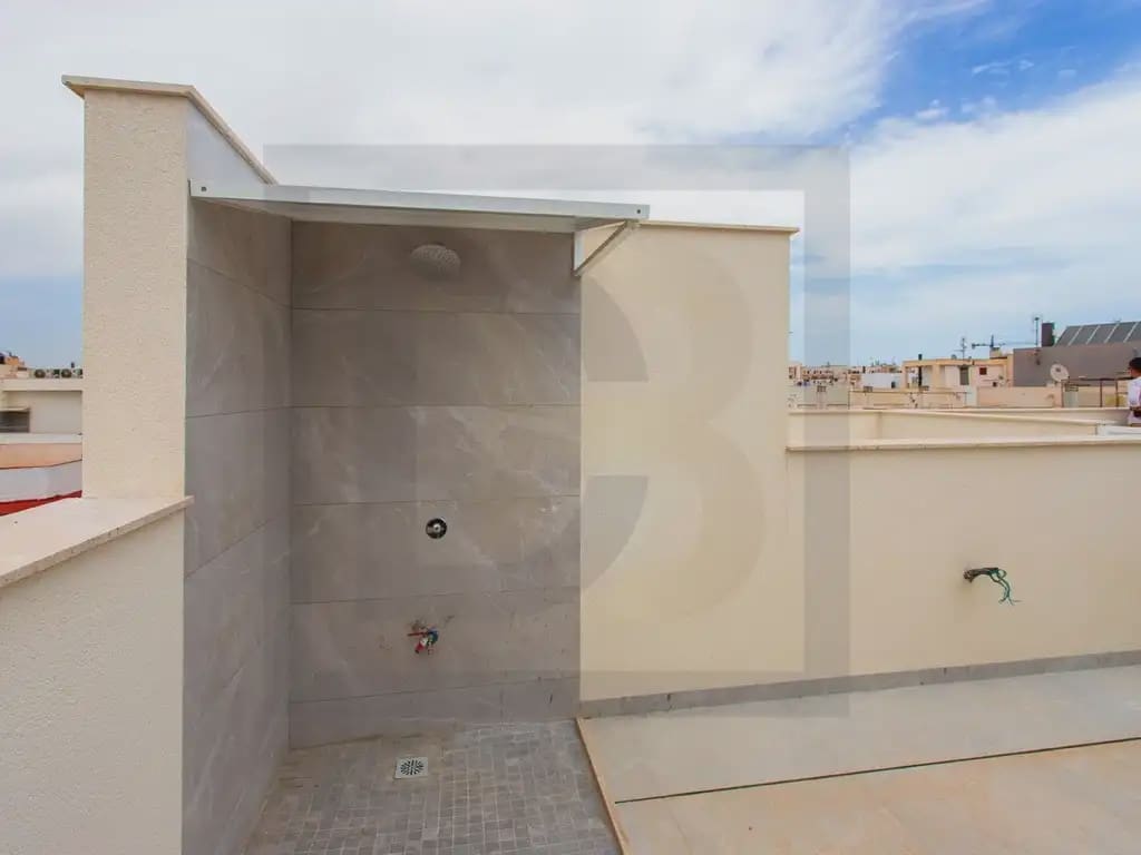 2 quarto Apartamento para venda em Torrevieja - 265 000 € (Ref: 10081729)