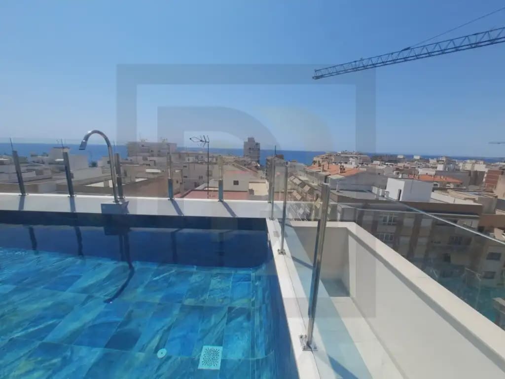 2 quarto Apartamento para venda em Torrevieja - 265 000 € (Ref: 10081729)