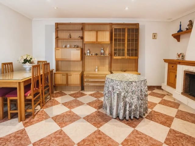 4 Zimmer Haus zu verkaufen in San Miguel de Salinas - 139.900 € (Ref: 10081731)