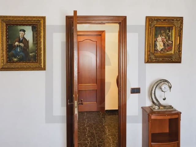 5 makuuhuone Omakotitalo myytävänä paikassa Torremendo, Orihuela mukana 
autotalli - 185 000 € (Ref: 10081732)