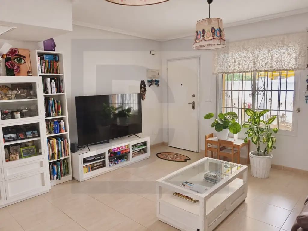 4 chambre Villa/Maison Mitoyenne à vendre à Santiago de la Ribera avec piscine - 225 000 € (Ref: 10081733)