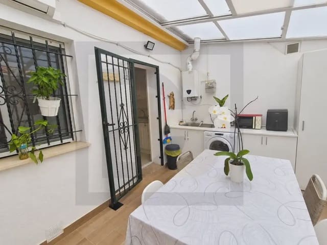 4 chambre Villa/Maison Mitoyenne à vendre à Santiago de la Ribera, San Javier avec piscine - 225 000 € (Ref: 10081733)