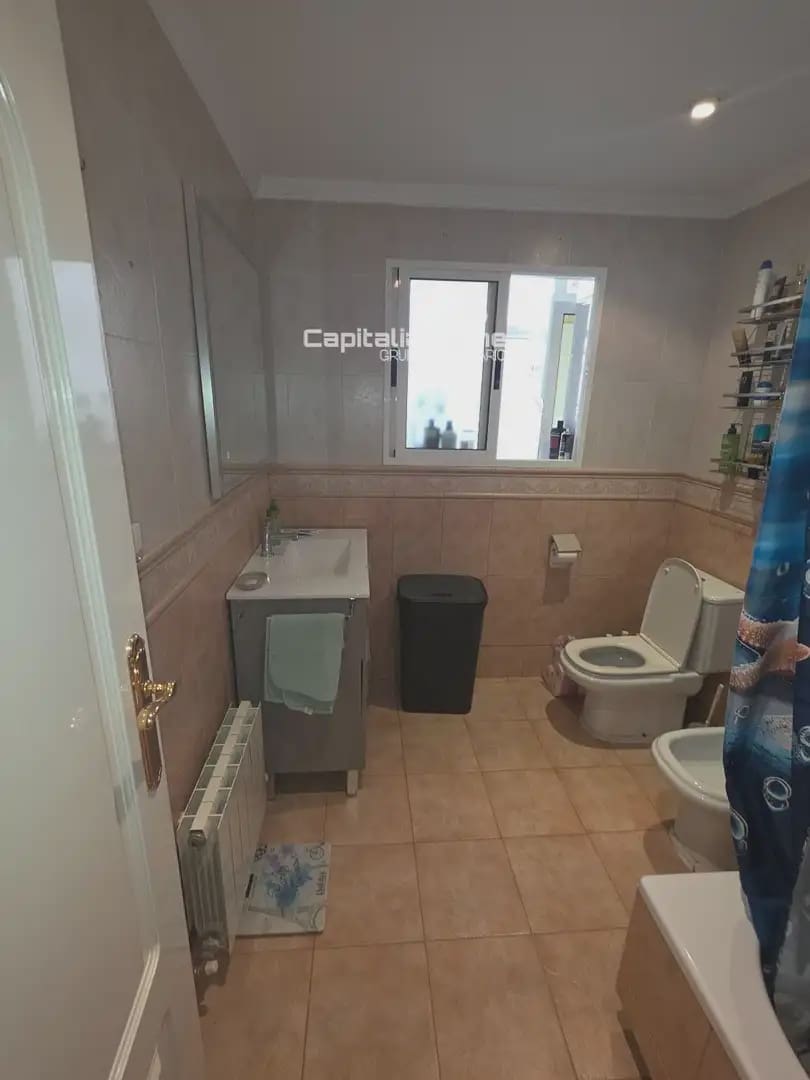 4 quarto Apartamento para venda em Ibi - 140 000 € (Ref: 10081603)