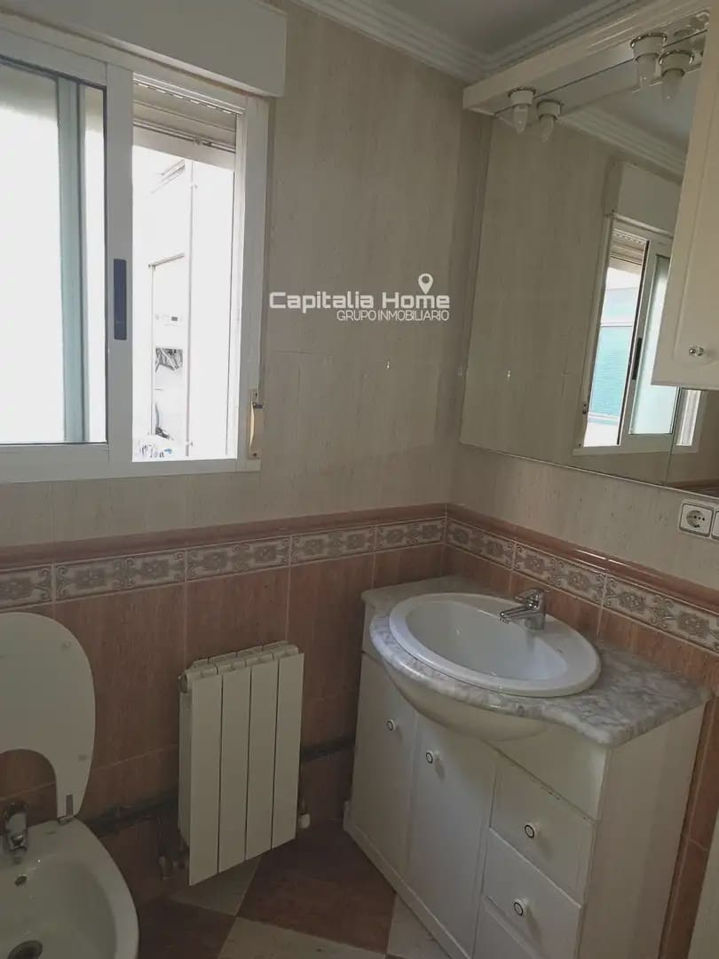 4 quarto Apartamento para venda em Ibi - 140 000 € (Ref: 10081603)