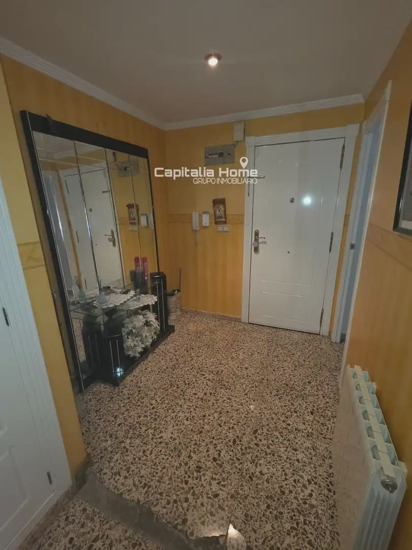 4 quarto Apartamento para venda em Ibi - 140 000 € (Ref: 10081603)