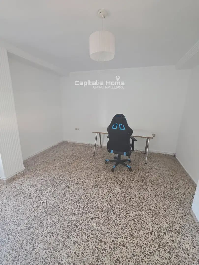 4 quarto Apartamento para venda em Ibi - 140 000 € (Ref: 10081603)