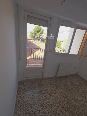 4 quarto Apartamento para venda em Ibi - 140 000 € (Ref: 10081603)