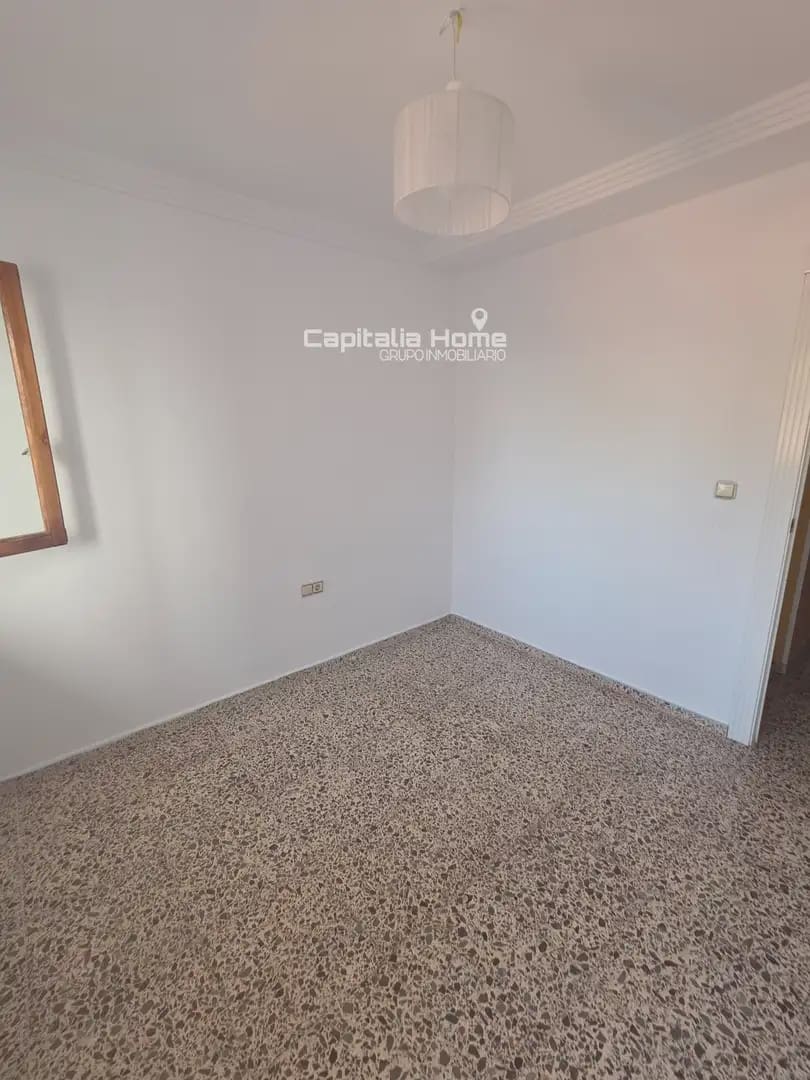 4 quarto Apartamento para venda em Ibi - 140 000 € (Ref: 10081603)