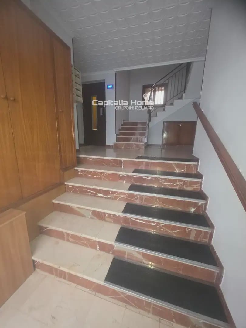 4 quarto Apartamento para venda em Ibi - 140 000 € (Ref: 10081603)