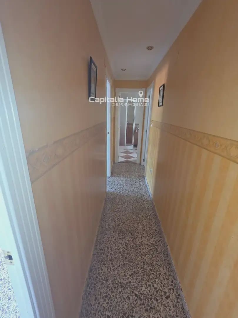 4 quarto Apartamento para venda em Ibi - 140 000 € (Ref: 10081603)