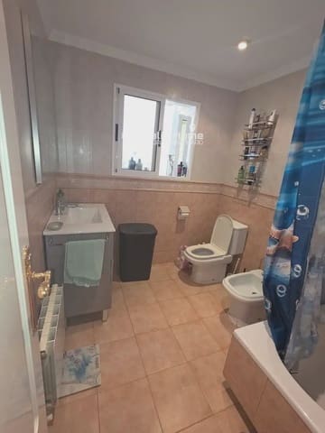 4 quarto Apartamento para venda em Ibi - 140 000 € (Ref: 10081603)