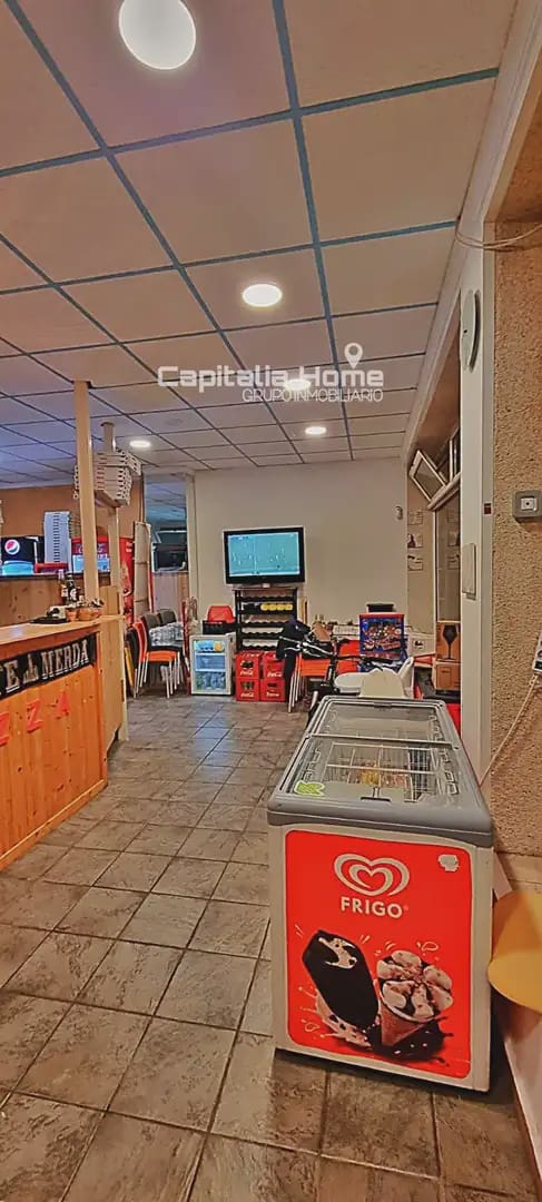 Kommersiell till salu i Santa Eulalia / Santa Eularia - 220 000 € (Ref: 10081605)