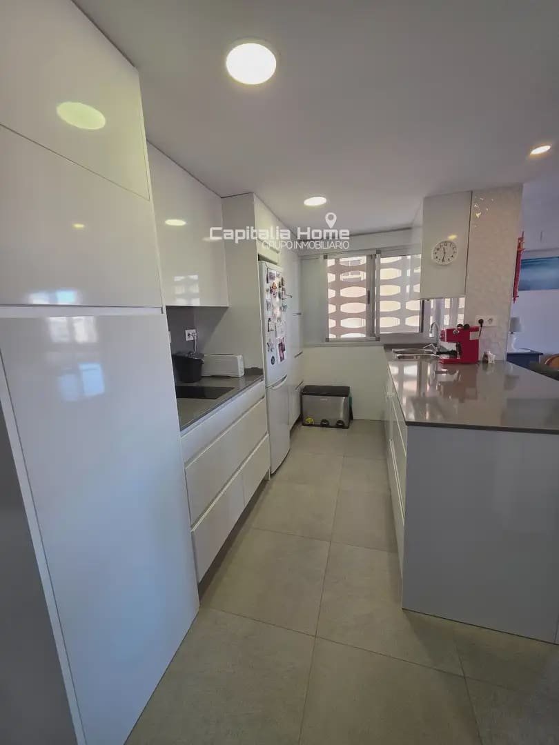 2 soveværelse Lejlighed til salg i Santa Pola med swimmingpool garage - € 299.000 (Ref: 10081607)