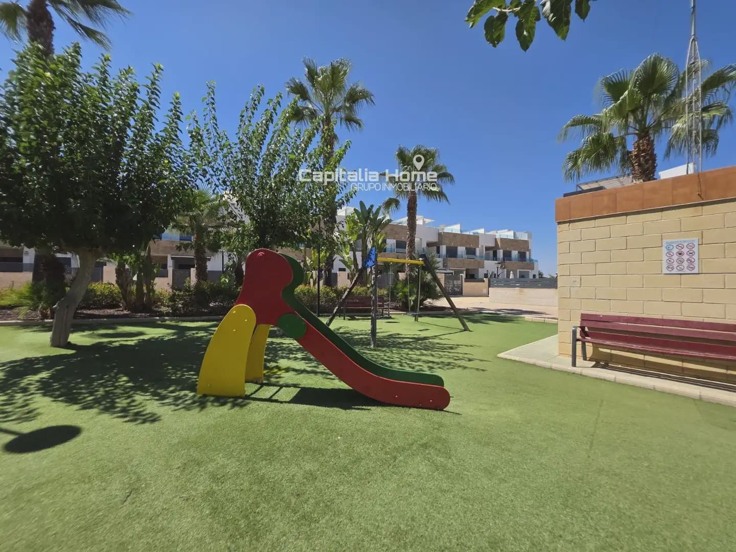 3 sovrum Radhus till salu i Orihuela med pool - 200 000 € (Ref: 10081608)