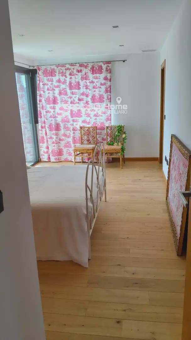 7 Zimmer Villa zu verkaufen in Relleu mit Pool Garage - 765.000 € (Ref: 10081614)