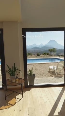 7 Zimmer Villa zu verkaufen in Relleu mit Pool Garage - 765.000 € (Ref: 10081614)