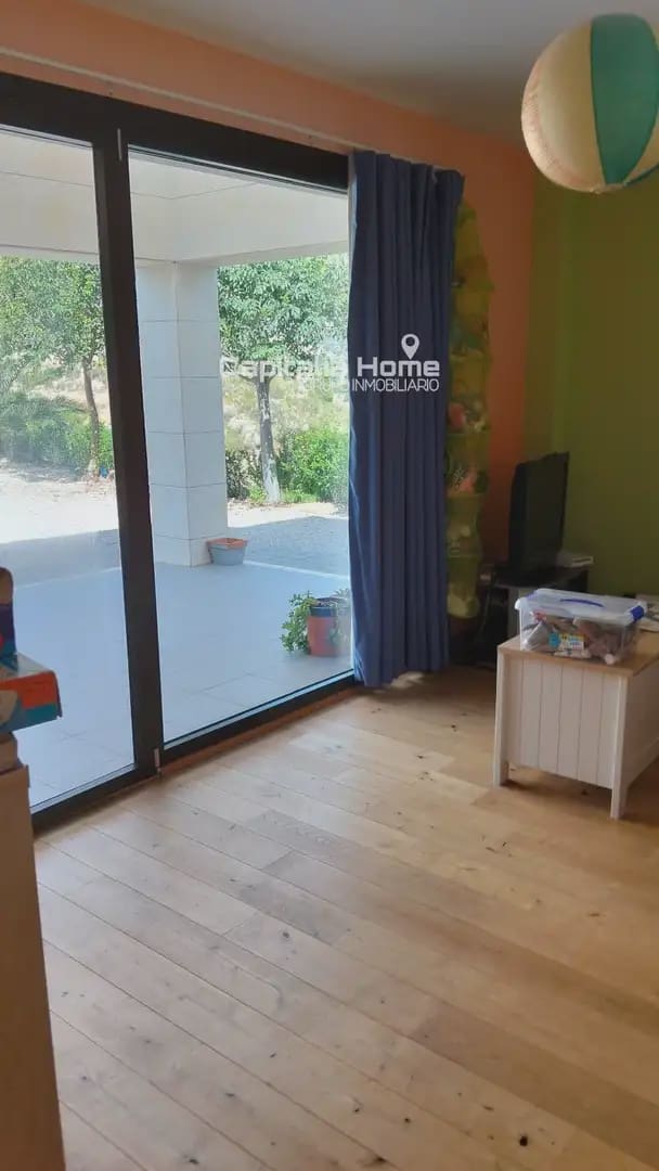7 Zimmer Villa zu verkaufen in Relleu mit Pool Garage - 765.000 € (Ref: 10081614)