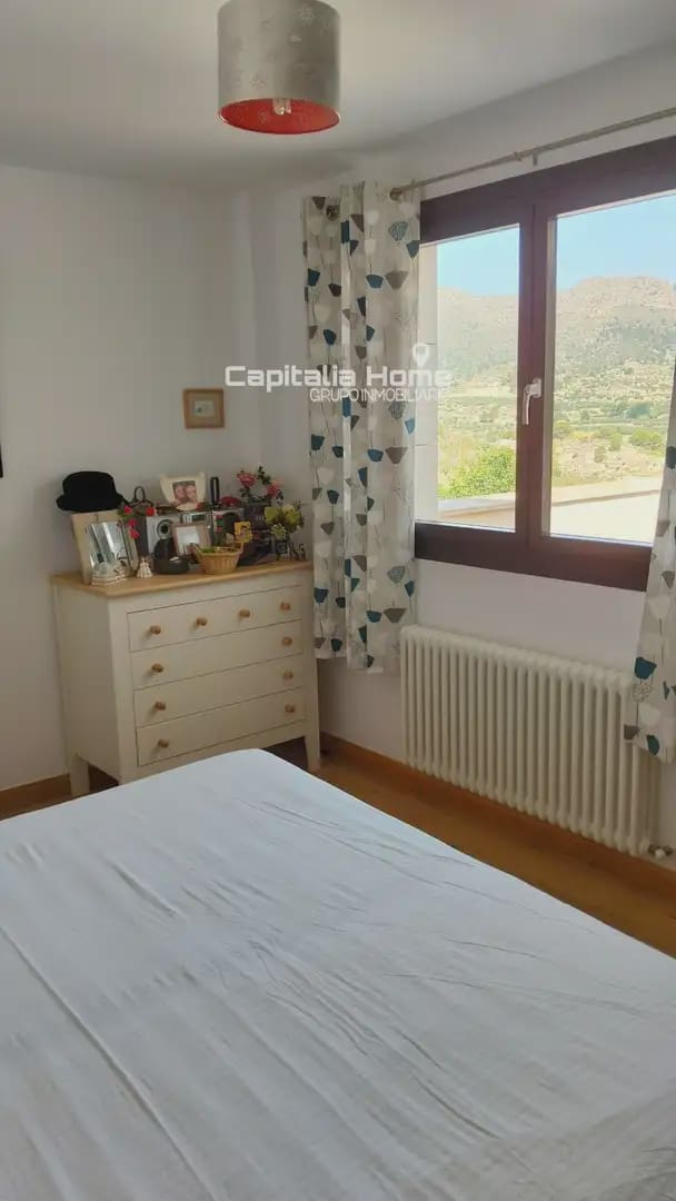 7 Zimmer Villa zu verkaufen in Relleu mit Pool Garage - 765.000 € (Ref: 10081614)