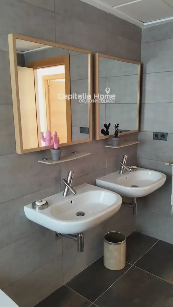 7 Zimmer Villa zu verkaufen in Relleu mit Pool Garage - 765.000 € (Ref: 10081614)