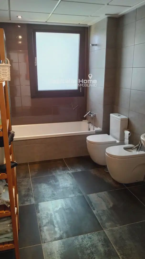 7 Zimmer Villa zu verkaufen in Relleu mit Pool Garage - 765.000 € (Ref: 10081614)