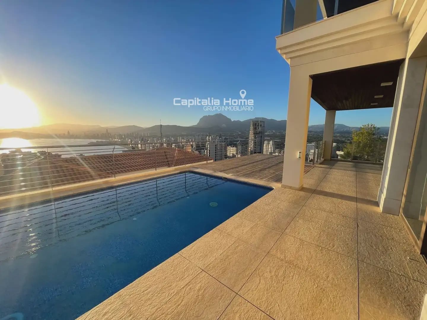4 camera da letto Villa in vendita in Benidorm con piscina garage - 2.700.000 € (Rif: 10081616)