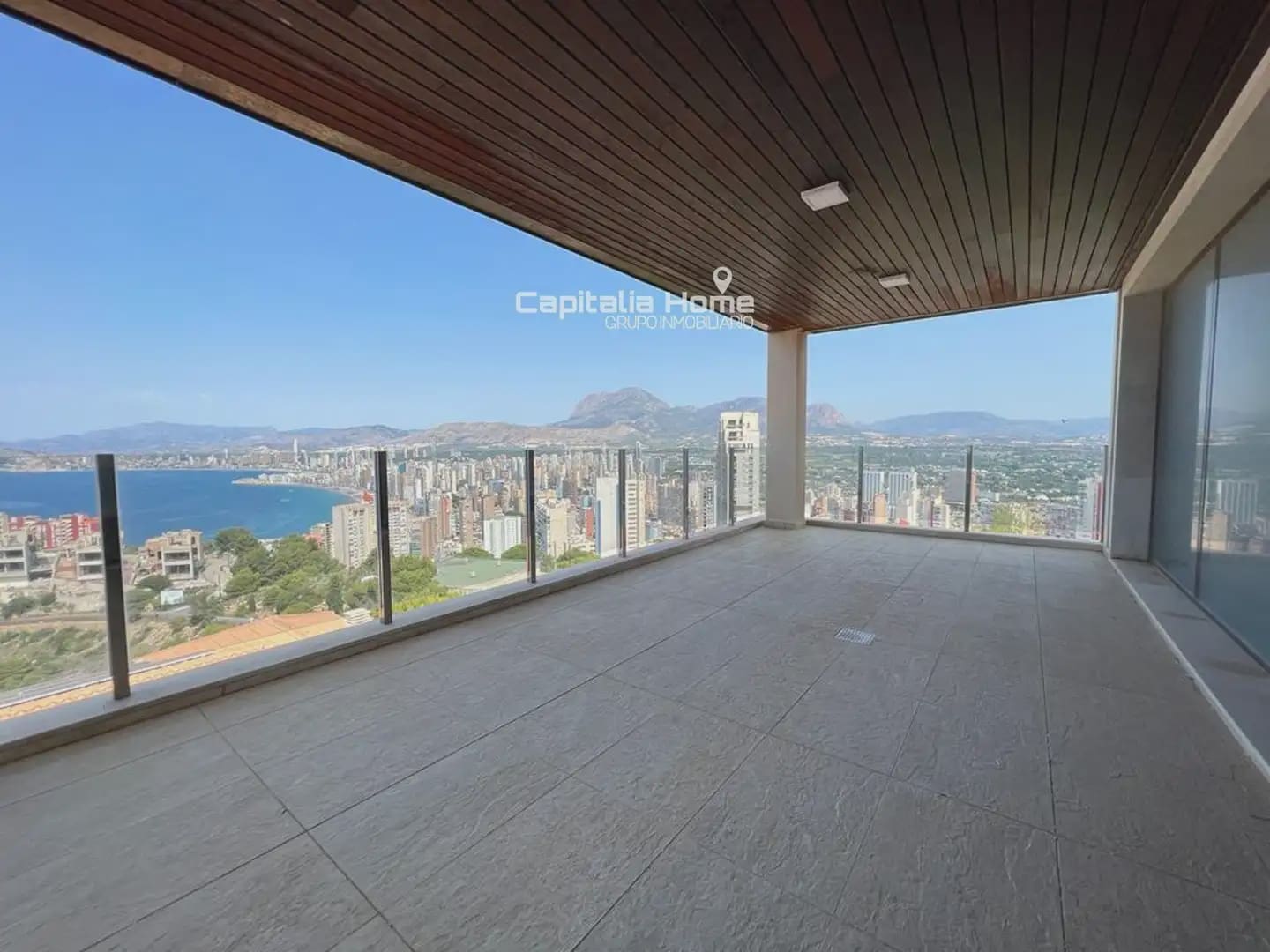 4 camera da letto Villa in vendita in Benidorm con piscina garage - 2.700.000 € (Rif: 10081616)